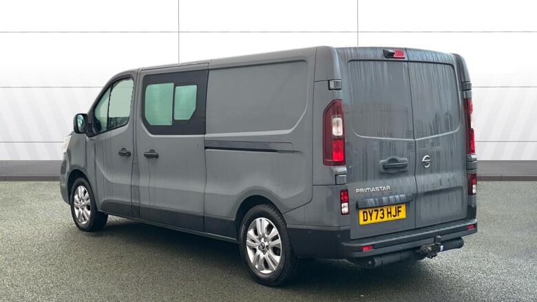 Nissan Primastar 30 L2 Diesel 2.0 dCi 130ps H1 Tekna+ Crew Van